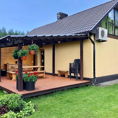 Brivdienu Majas Parupes Bauska Extérieur photo