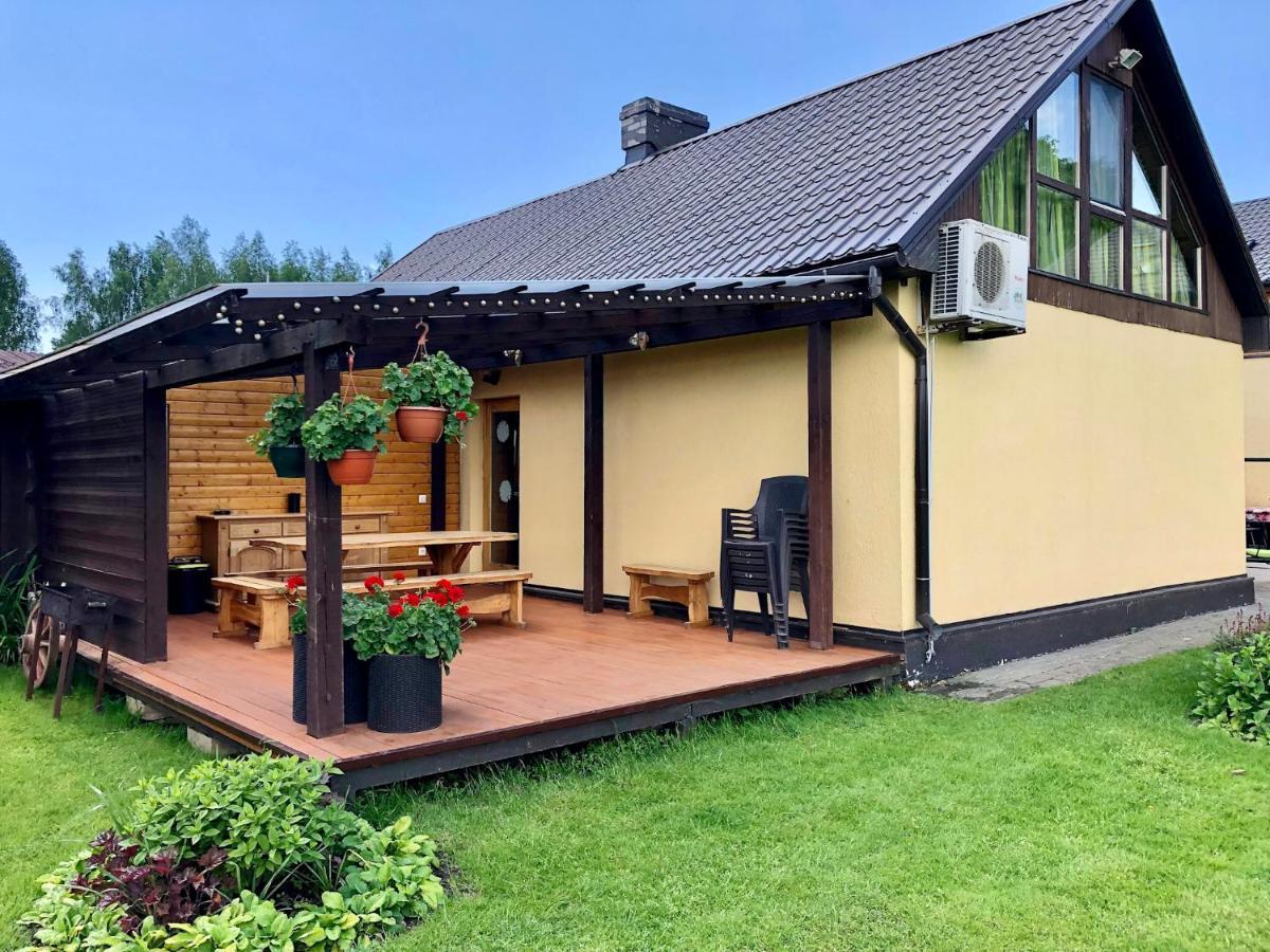Brivdienu Majas Parupes Bauska Extérieur photo
