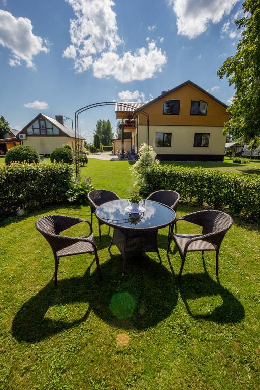Brivdienu Majas Parupes Bauska Extérieur photo